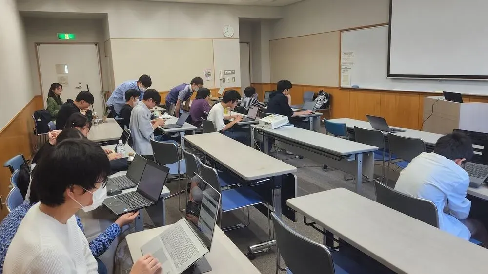 5 月 5 日の午前の様子